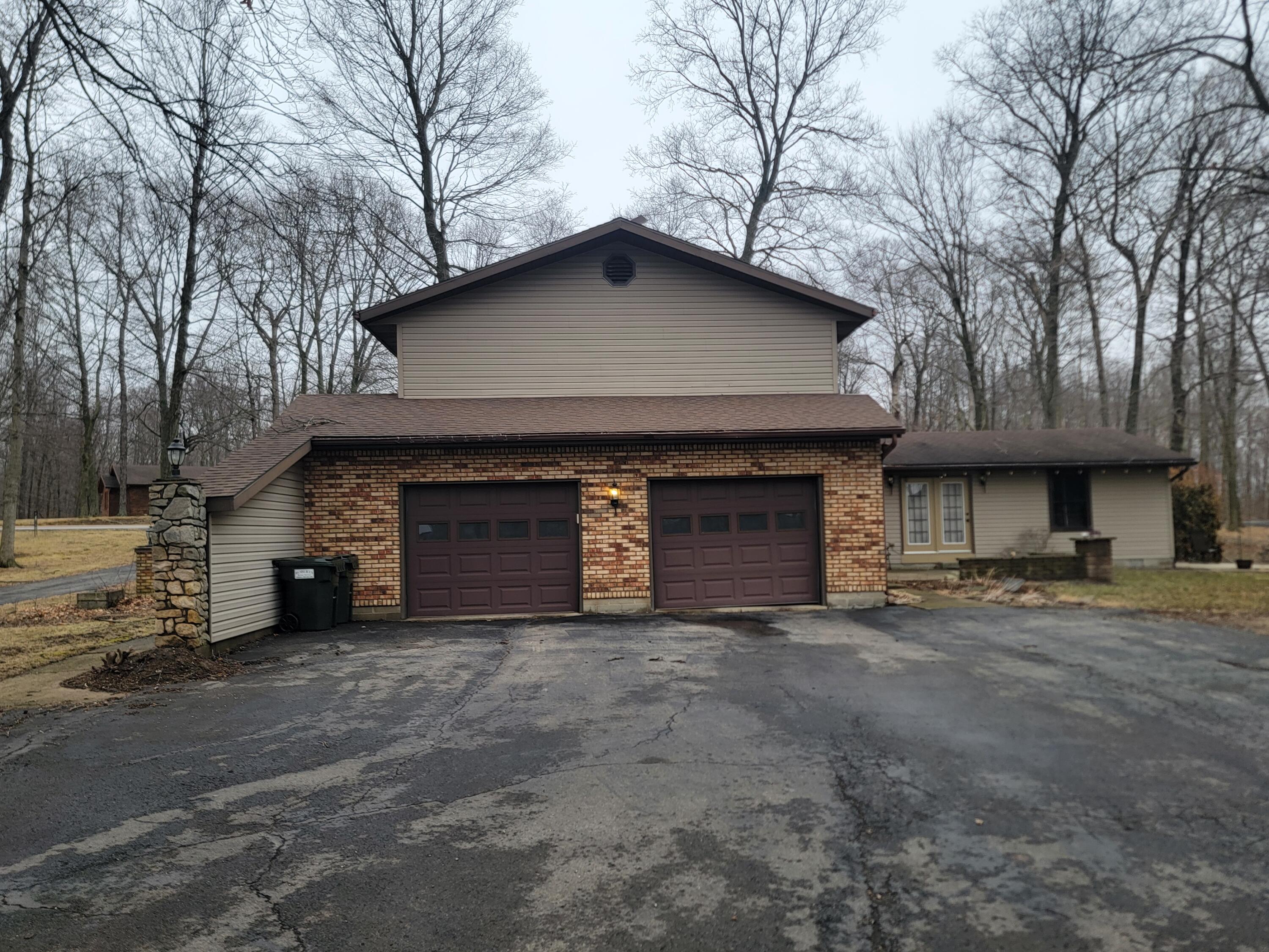 Residential in Urbana 4