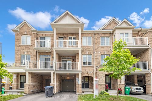 61 Fruitvale Cir, Brampton, ON, L7A5B9 | Card Image