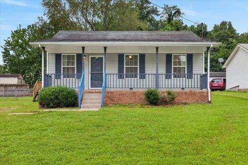 356 Erie Dr, Clarksville, TN, 37040-6689 | Card Image