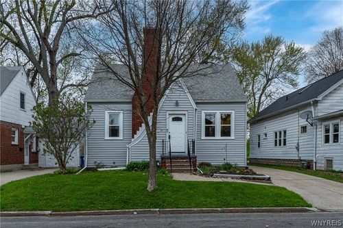 34 Cornell Ave, Amherst, NY, 14226-4208 | Card Image