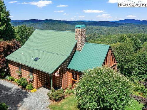 401 Turkey Knob Ln, Elk Park, NC, 28622 | Card Image