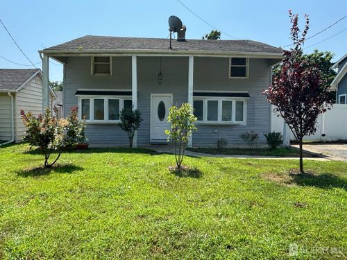 8 Main St, Helmetta, NJ, 08828-1210 | Card Image