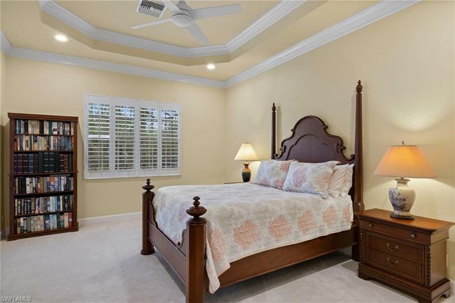 16144 Parque Ln, House other with 3 bedrooms, 2 bathrooms and 2 parking in NAPLES FL | Image 15