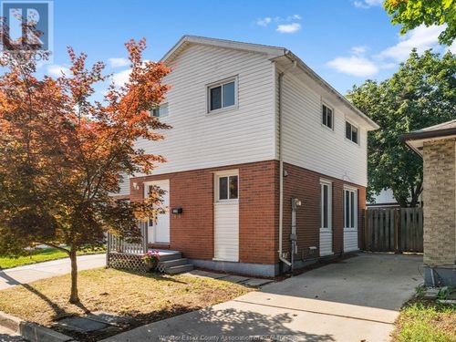 1220 Copperfield Pl, Windsor, ON, N8S4G6 | Card Image