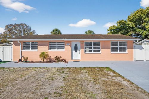 6004 Axelrod Road, TAMPA, FL, 33634 | Card Image