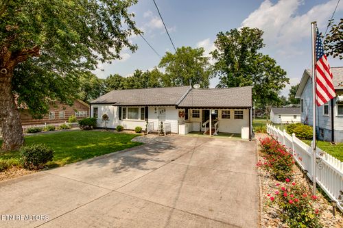 111 Sunset Drive, Harriman, TN, 37748 | Card Image