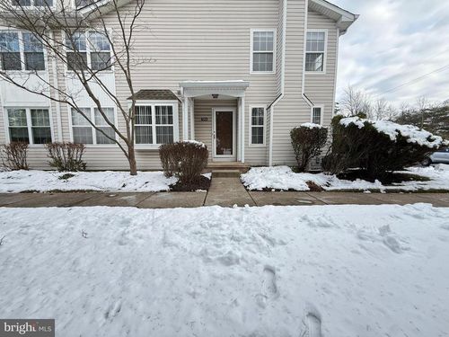 7004 Spruce Mill Dr, YARDLEY, PA, 19067-7298 | Card Image