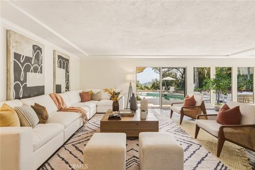 3586 Alana Drive, Sherman Oaks, CA, 91403 | Card Image