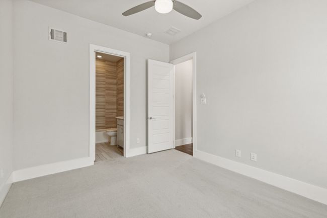 7866 Element Ave, House other with 3 bedrooms, 4 bathrooms and null parking in Plano TX | Image 6