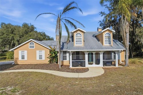 8921 Sweetwater Dr, Inverness, FL, 34450-7392 | Card Image