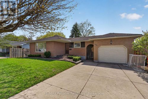 131 Cayley Street, Goderich (Goderich (Town)), ON, N7A1Z9 | Card Image