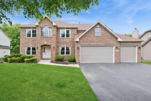 115 Pineridge Dr S, Oswego, IL, 60543-7567 | Card Image