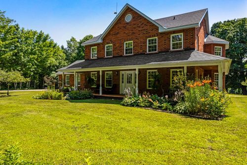 512 Old Perth Rd, Carleton Place, ON, K7C0C5 | Card Image
