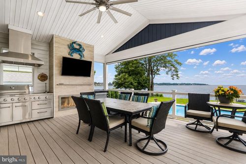 7429 Bay Front Rd, BALTIMORE, MD, 21219-2154 | Card Image