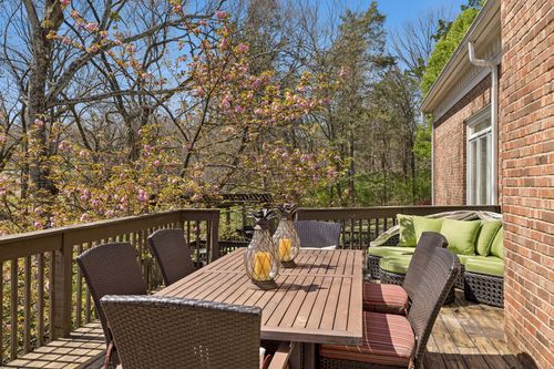 5105 Heathrow Blvd, Brentwood, TN, 37027-6538 | Card Image
