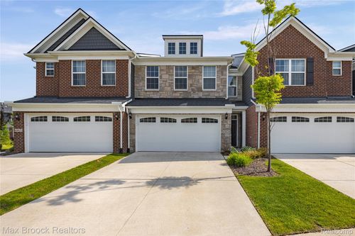 102-43629 Prospect, Novi, MI, 48375-3031 | Card Image