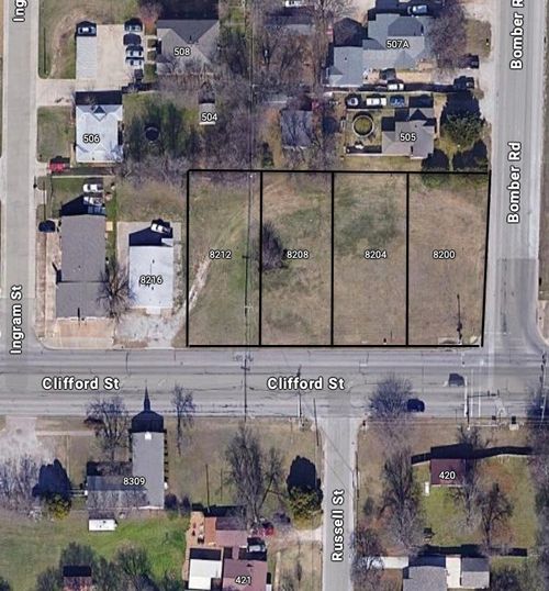 8212 Clifford St, White Settlement, TX, 76108-1639 | Card Image