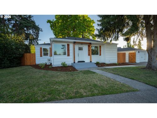 1879 G St, Springfield, OR, 97477-4231 | Card Image