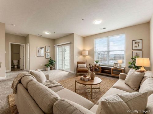 5853 Spruce Forest Drive, Dublin, OH, 43016 | Card Image