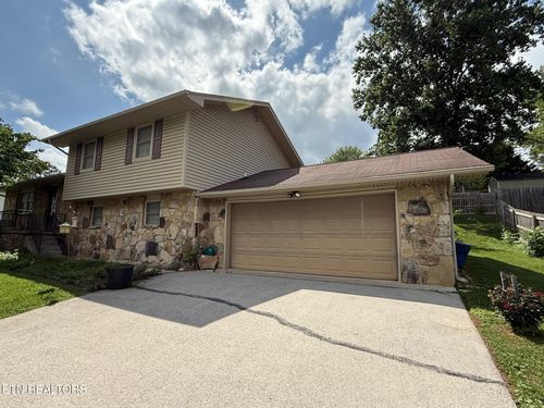 11333 Snyder Rd, Knoxville, TN, 37932-2428 | Card Image