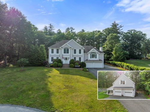 8 Aulson Rd, Salem, NH, 03079-1773 | Card Image