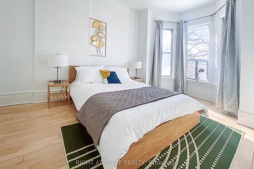 111 Gladstone Ave, Toronto, ON, M6J3L1 | Card Image