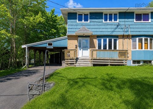 24 Mcintosh St, Halifax, NS, B3R1G8 | Card Image