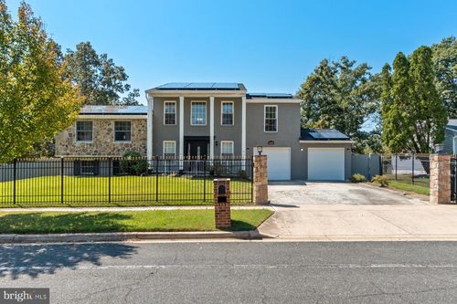 12111 Windbrook Dr, CLINTON, MD, 20735-1149 | Card Image