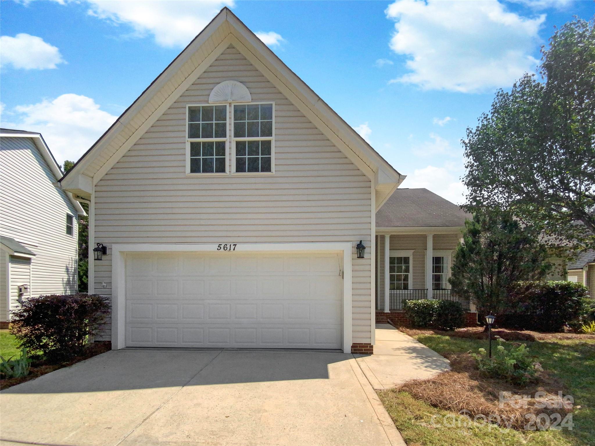 Davis Ridge Dr, Charlotte, NC 28269