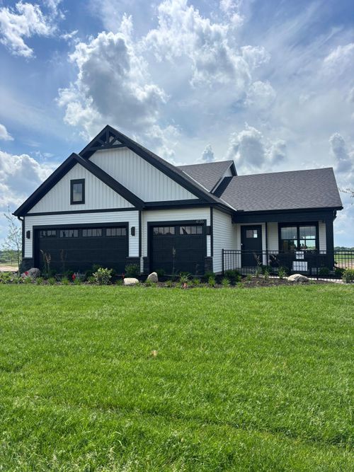 4111 Ramsay Way, Waconia, MN, 55387 | Card Image