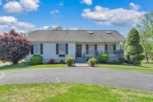 728 Harrison Ave, Salem, VA, 24153-3929 | Card Image