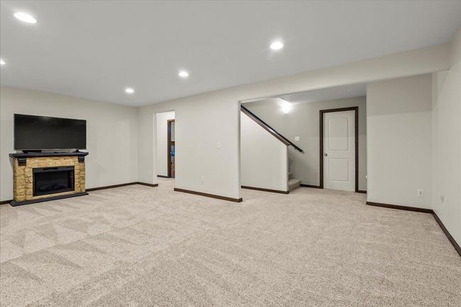 2924 Timber Cove Dr, House other with 3 bedrooms, 3 bathrooms and null parking in Cedar Falls IA | Image 25