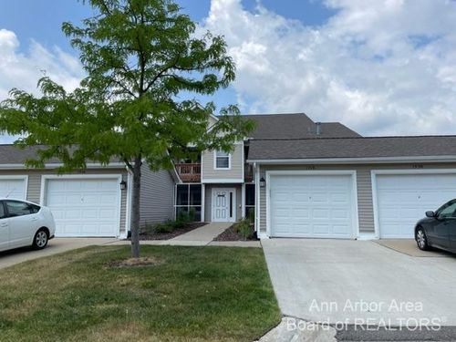 1522 Oakfield Dr, Ann Arbor, MI, 48108-3368 | Card Image