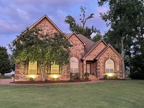 100 Artesa Dr, White House, TN, 37188-9569 | Card Image