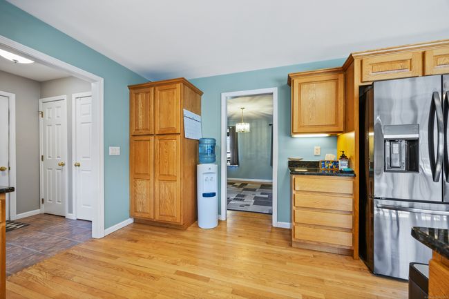 Plenty of Storage in Kitchen | Image 9