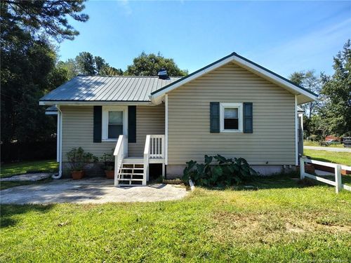 15481 Close St, Laurel Hill, NC, 28351-8915 | Card Image