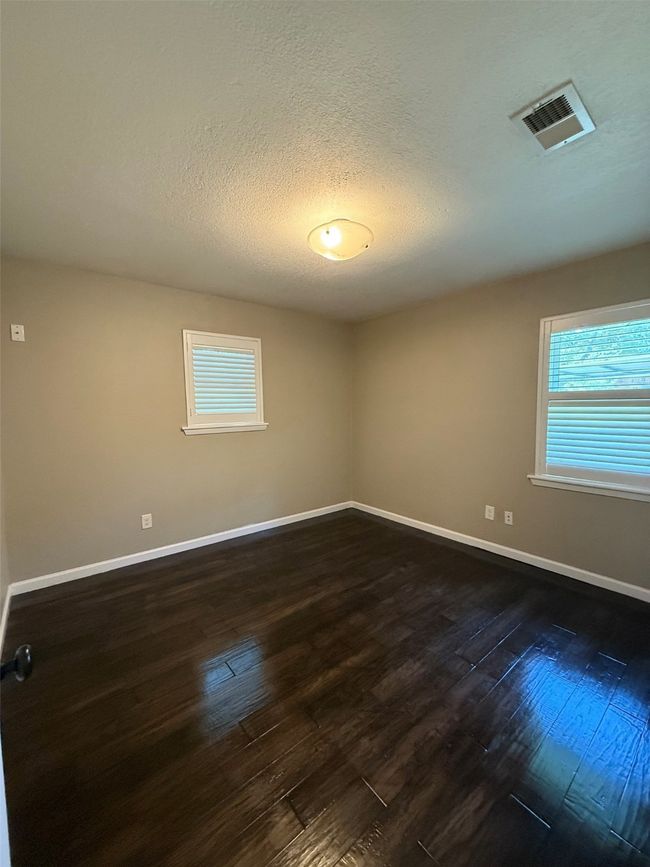 1502 Robin St, House other with 3 bedrooms, 2 bathrooms and null parking in Mineola TX | Image 31
