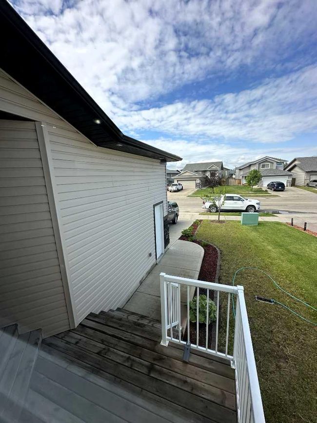 12721 105 Street, House detached with 2 bedrooms, 2 bathrooms and 4 parking in Grande Prairie AB | Image 32