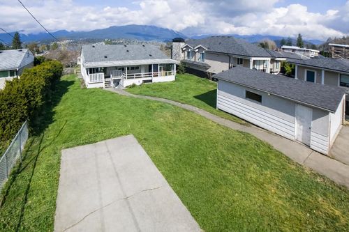 7016 Sierra Dr, Burnaby, BC, V5A1A5 | Card Image