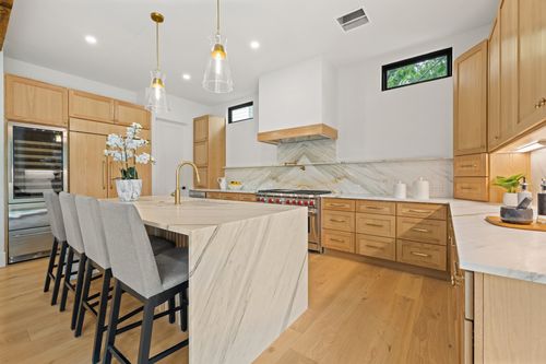 4801 W Frances Pl, Austin, TX, 78731-5527 | Card Image