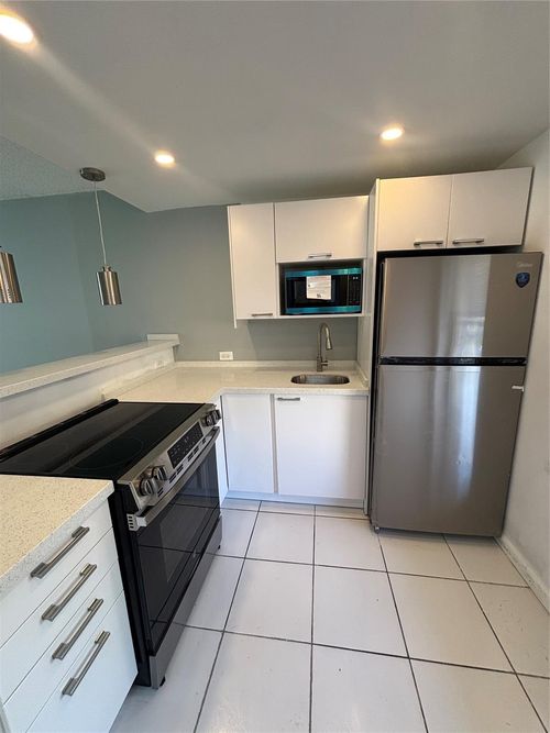 apt-105-6200 Nw 62nd St, Fort Lauderdale, FL, 33319-6249 | Card Image