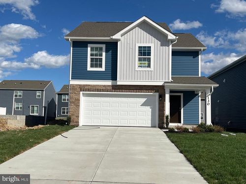 130 Charing Cross Dr, STEPHENS CITY, VA, 22655 | Card Image