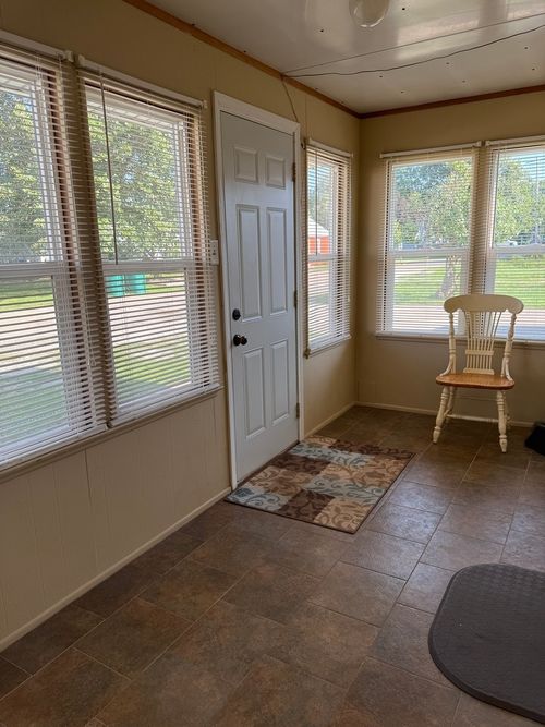 219 E 1st St, Cedar Point, IL, 61316 | Card Image
