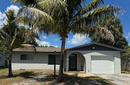 131 Ne 26th St, Pompano Beach, FL, 33064-3861 | Card Image
