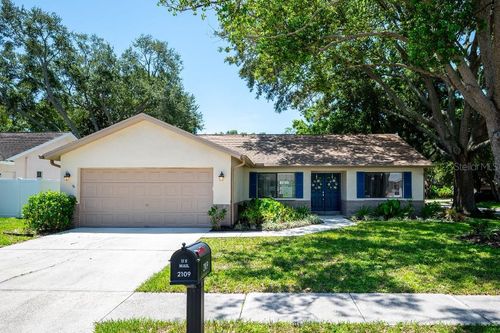 2109 Cypress Point Dr N, CLEARWATER, FL, 33763-2410 | Card Image