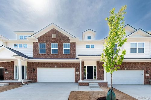 58-12 Grandview Circle Grandview Circle, White Lake Charter Township, MI, 48386 | Card Image