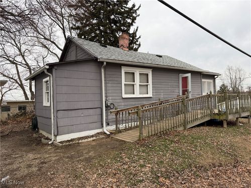 1532 Cove Ave, Lakemore, OH, 44250-9541 | Card Image