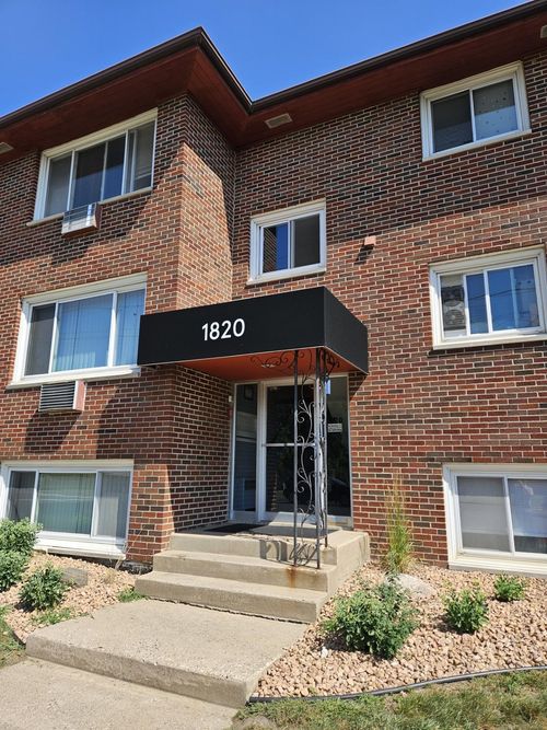 1820 Bromley St, South Saint Paul, MN, 55075-3708 | Card Image