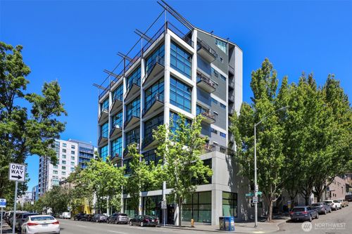 apt-703-80 Vine St, Seattle, WA, 98121-1375 | Card Image