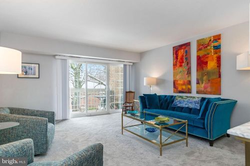 apt-101-1904 Wilson Ln, MCLEAN, VA, 22102-1958 | Card Image